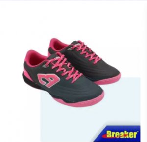 Breaker รองเท้าผู้ชาย รองเท้าฟุตซอลเบรกเกอร์ Breaker King Cobra (BC009) สี Black Size 38 - 44