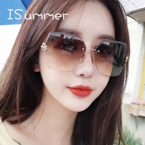 [ISummer Fashion] 【สินค้าจัดส่งจากไทย】แว่นกันแดดแฟชั่น แว่นกันแดด แว่นกันแสงUV แว่นแฟชั่นเกาหลี สำหรับผู้หญิง